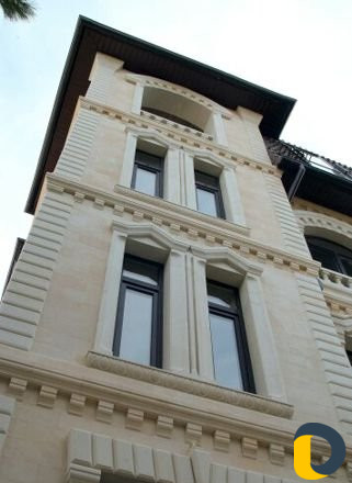 Аблицовка фасада из камня