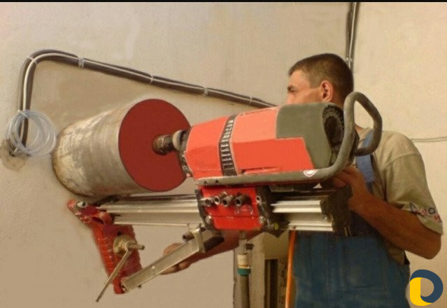 Алмазная бурение и резка стен