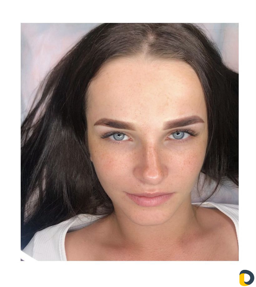 Аппаратное пудровое напыление бровей