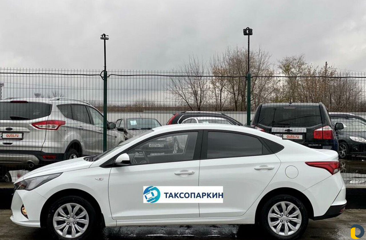 Аренда авто для такси Hyundai Solaris 2021 АКПП