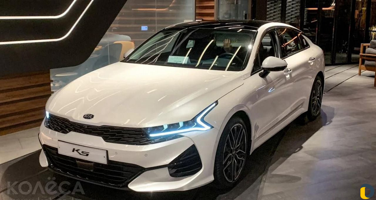 Аренда авто KIA K5 под такси с выкупом 2021