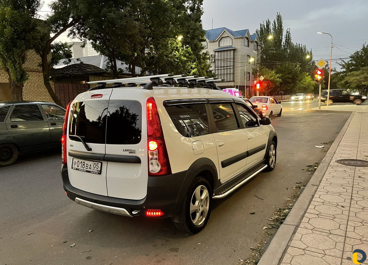 Аренда авто LADA Largus 7 мест