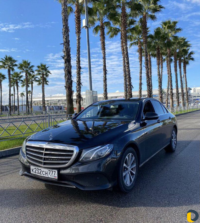 Аренда авто Mercedes E 200 2019 года