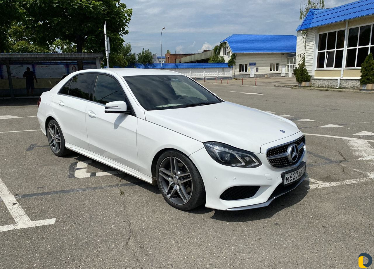 Аренда авто мерседес W212 на свадьбу с водителем