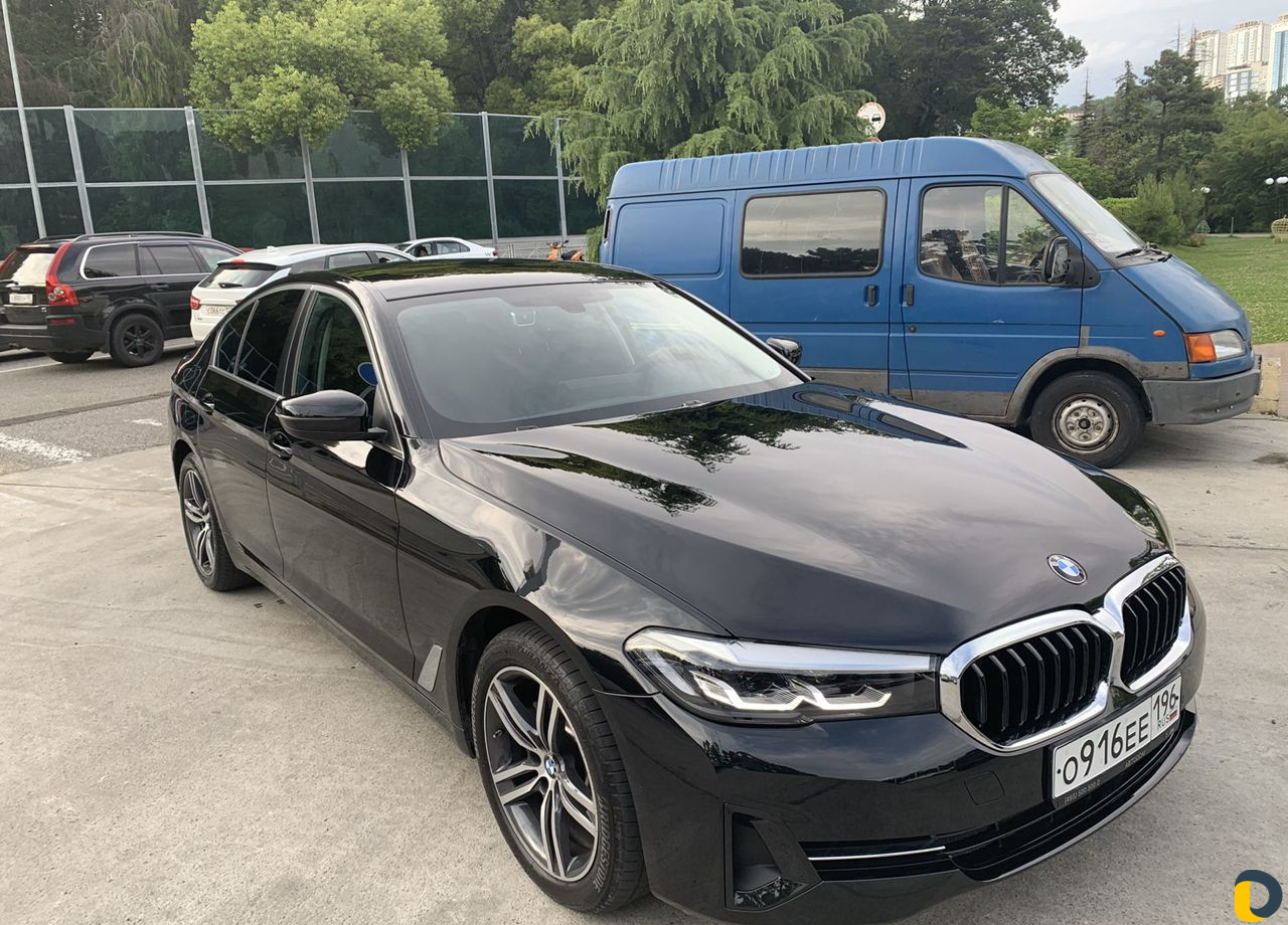 Аренда авто новый BMW 520 21 года можно под такси
