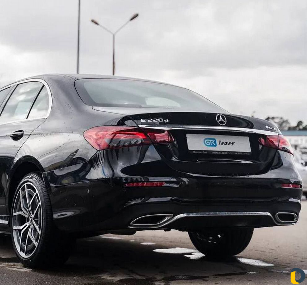 Аренда авто с выкупом Mercedes E220D 4matic