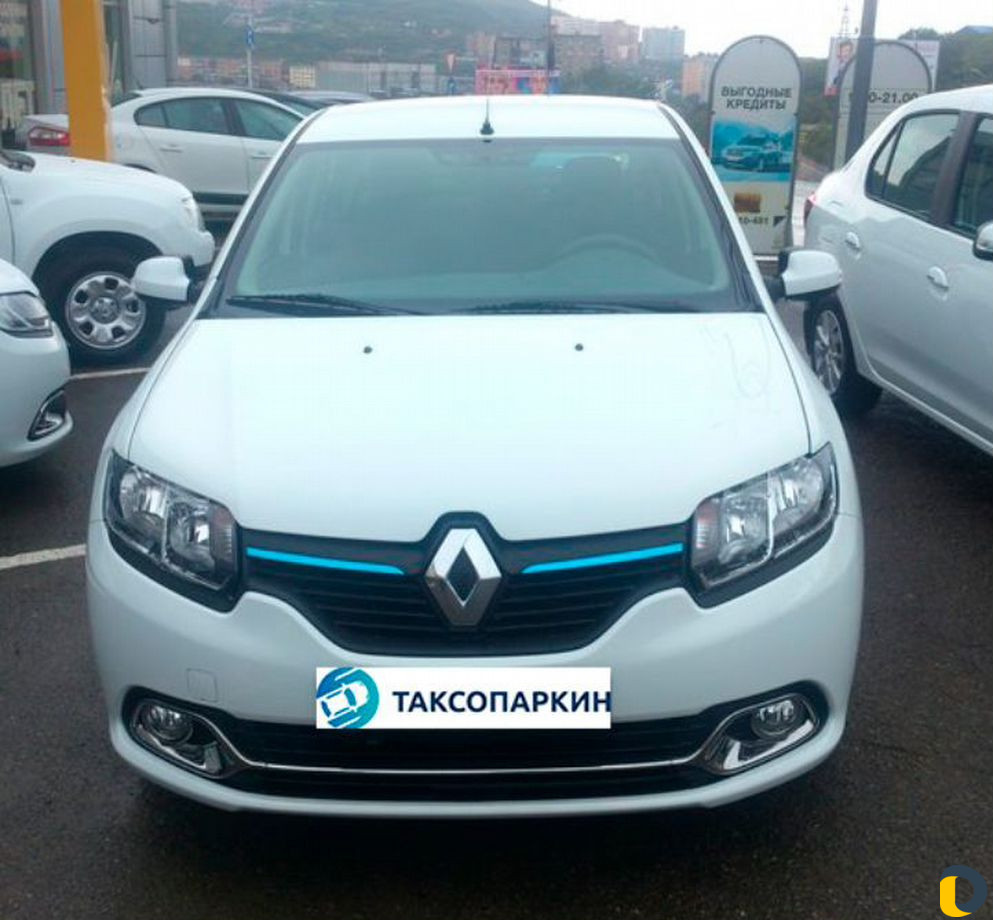 Аренда автомобили под такси Рено Логан АКПП