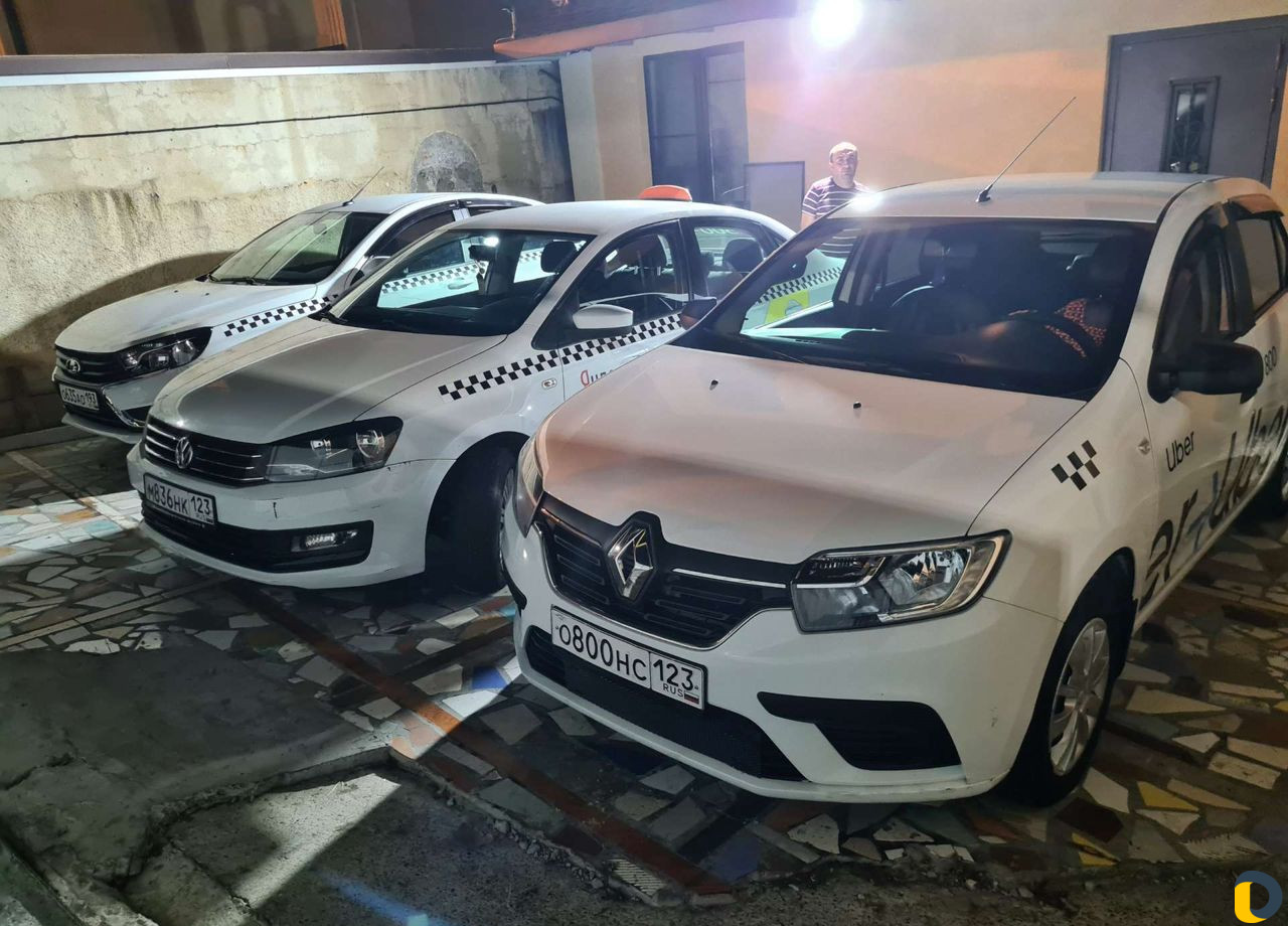 Аренда автомобили под такси