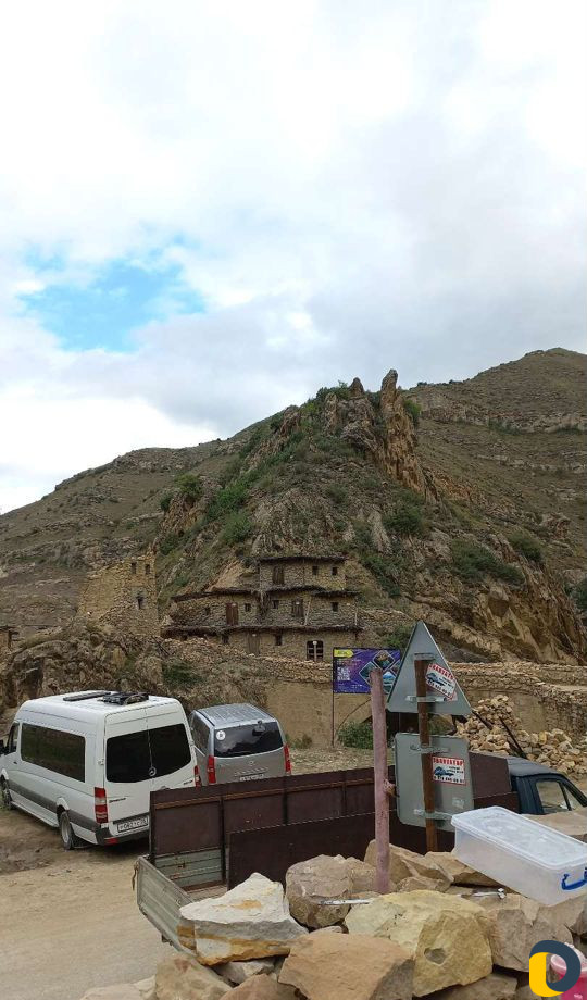 Аренда автомобили с водителем по Дагестану и по Ро