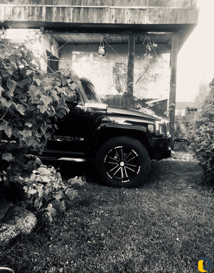 Аренда автомобиля для свадеб и фотосессий
