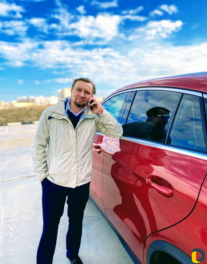 Аренда автомобиля для свадеб, встреч и фотосессий