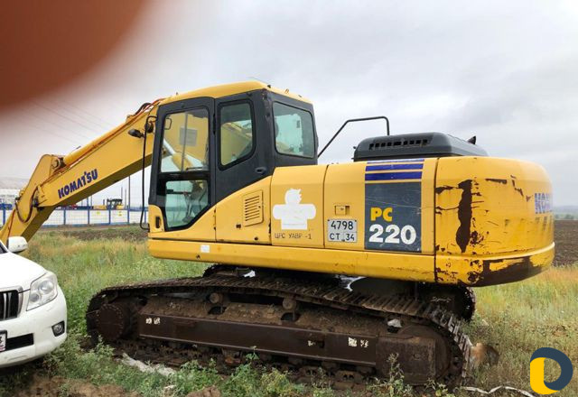 Аренда экскаватора Komatsu 220