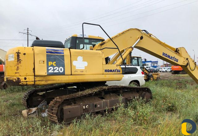 Аренда экскаватора Komatsu 220