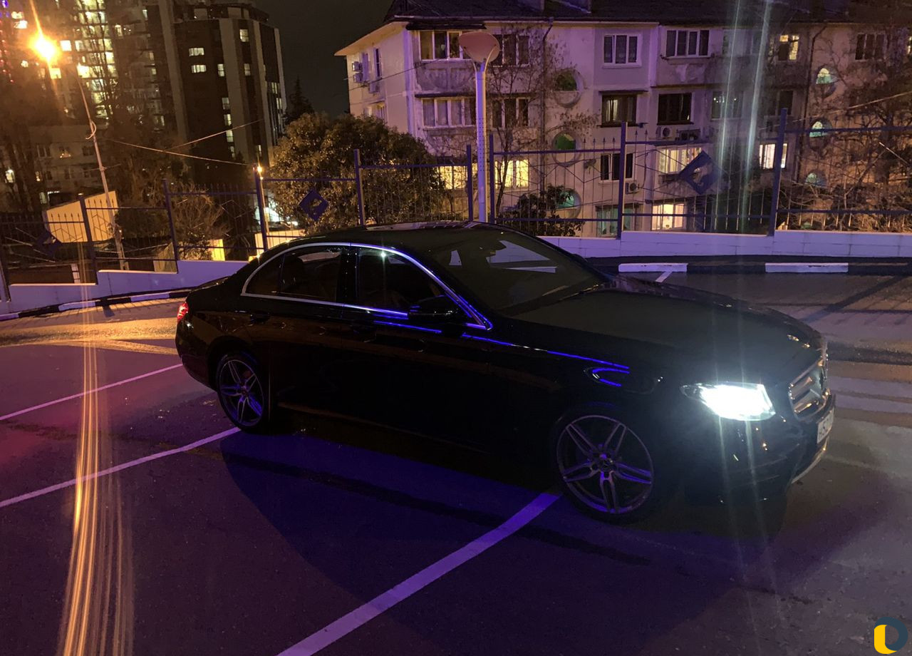 Аренда Mercedes E класс, минивэн,с водителем