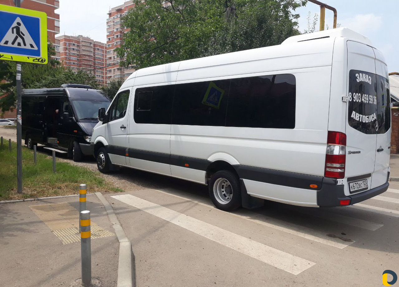 Аренда микроавтобуса, заказ минивена, автобуса
