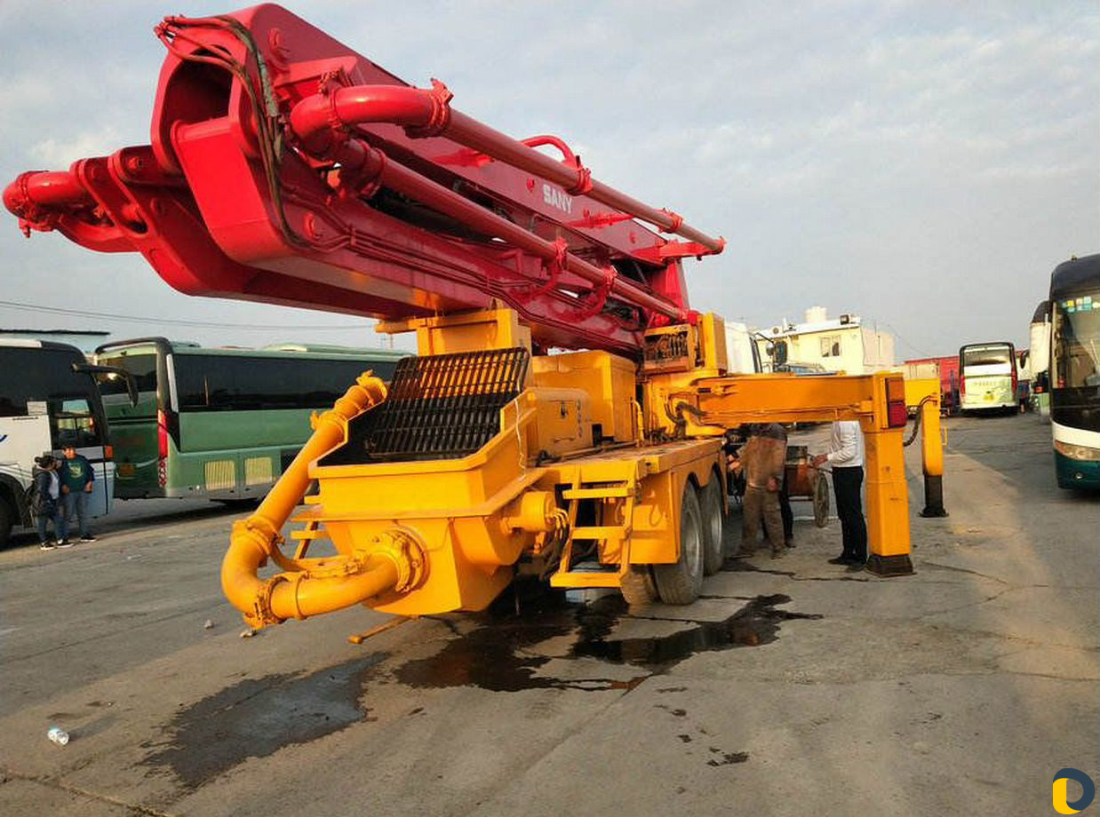 Аренда миксера, автобетононасоса, самосвала