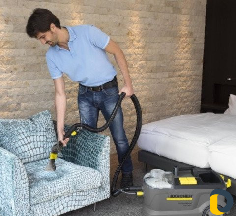 Аренда моющего пылесоса karcher