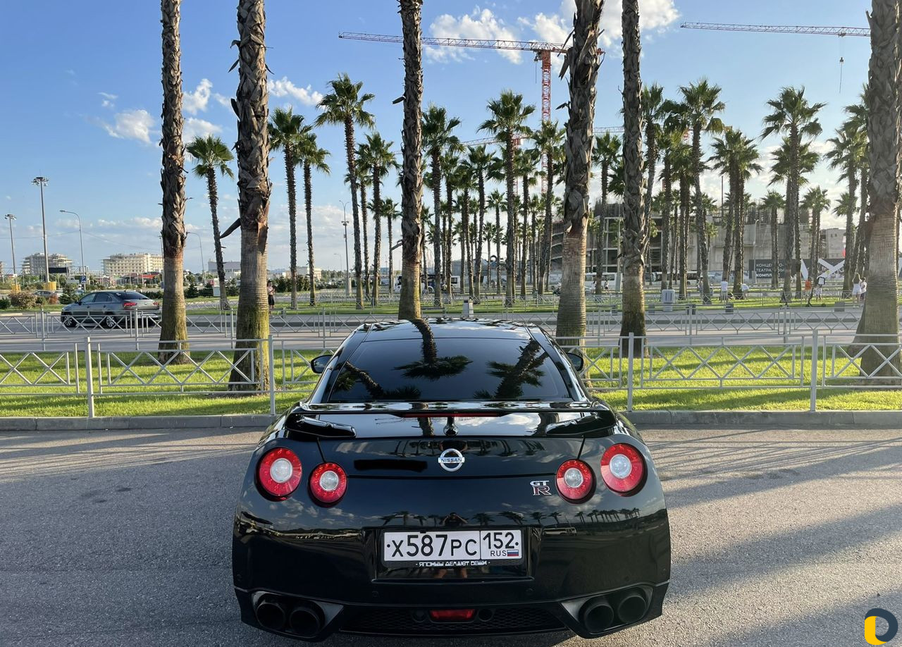 Аренда Nissan GT-R