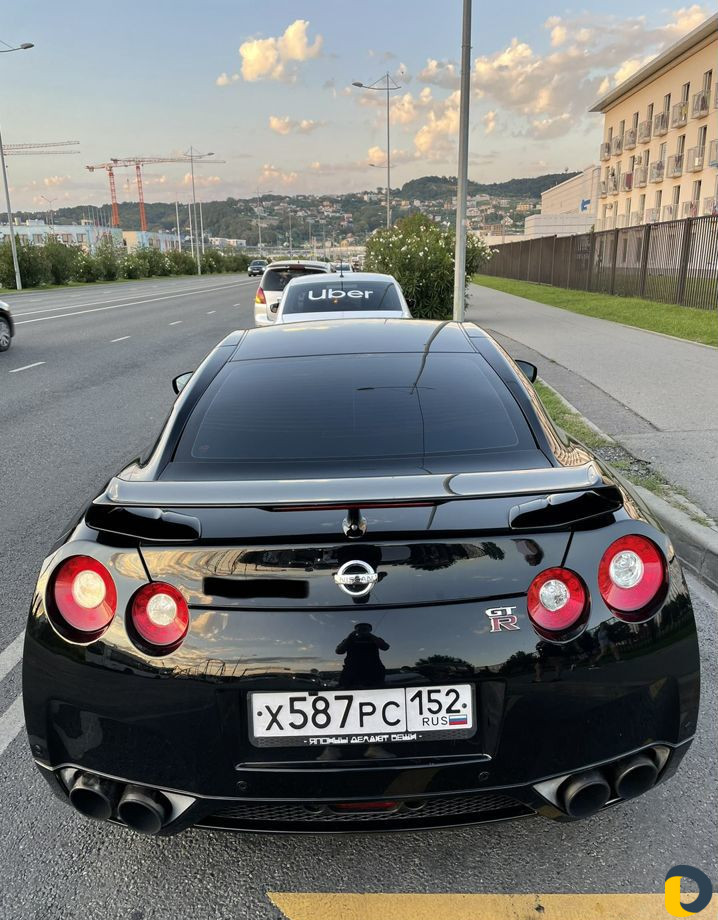 Аренда Nissan GT-R