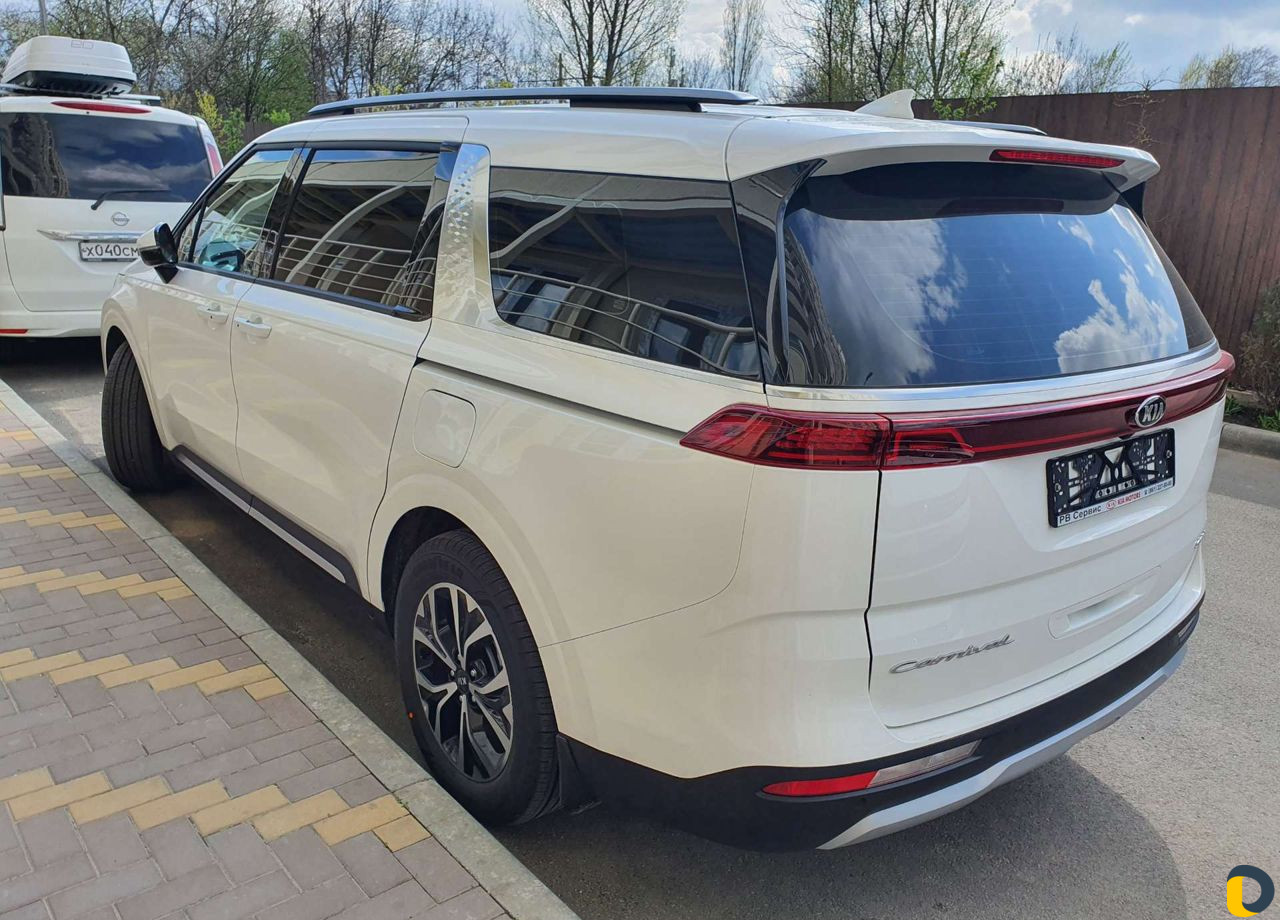 Аренда прокат минивэнов без водителя Kia Karnival