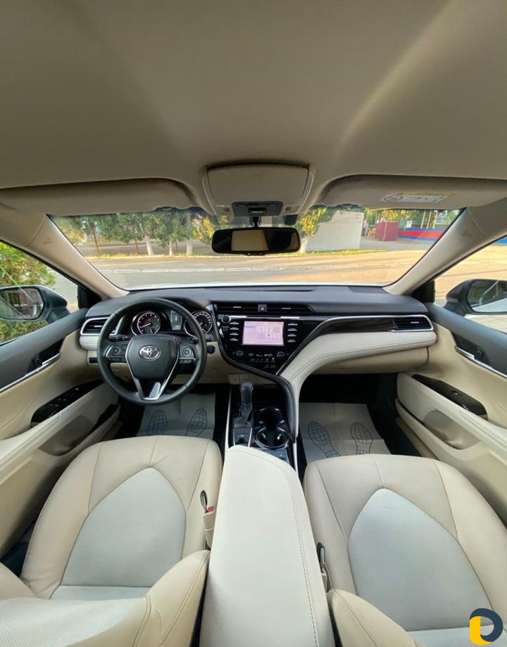Аренда Toyota Camry с водителем на свадьбы