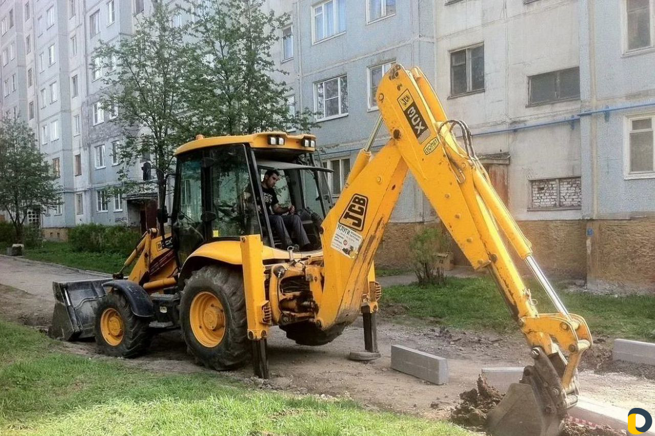 Аренда услуги экскаватора погрузчика
