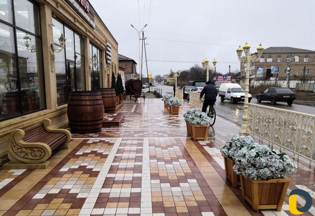 Архитектурная подсветка зданий из камня. Медиафаса