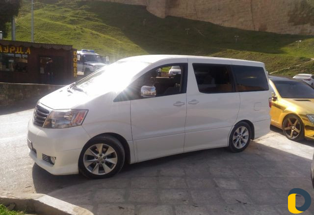 Авто на заказ Минивэн Toyota Alphard