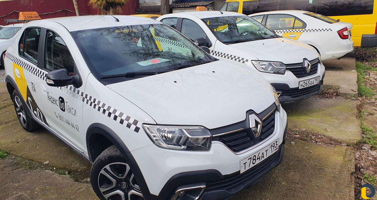 Авто под такси в аренду Renault Logan Stepway 2020