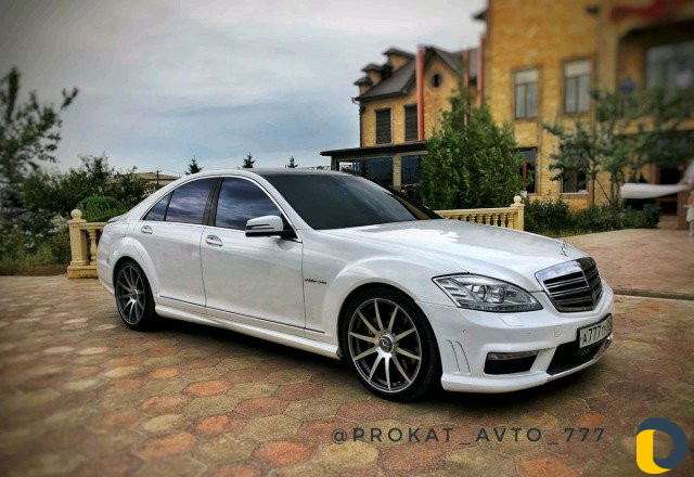 Авто прокат Мерседеса