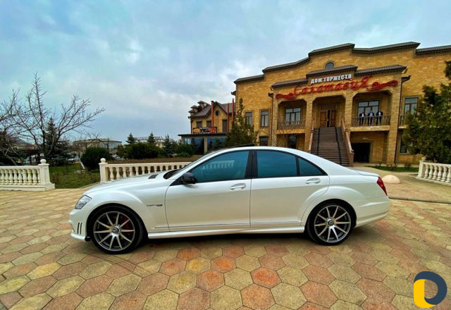Авто Прокат на свадьбу Мерседес жемчуг w221 аренда