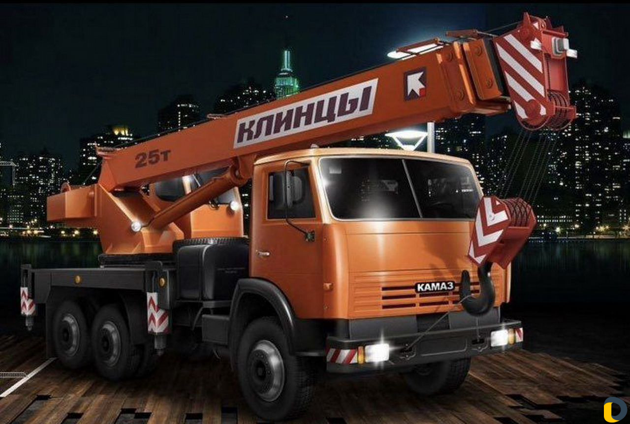 Автокран 25т