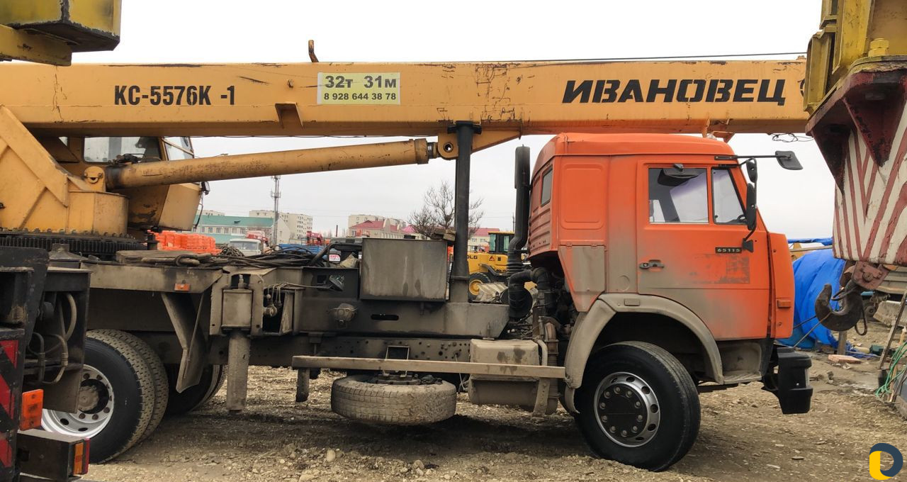 Автокран Ивановец 32 тонны
