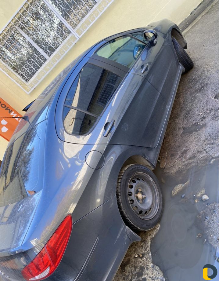Автомобили в аренду