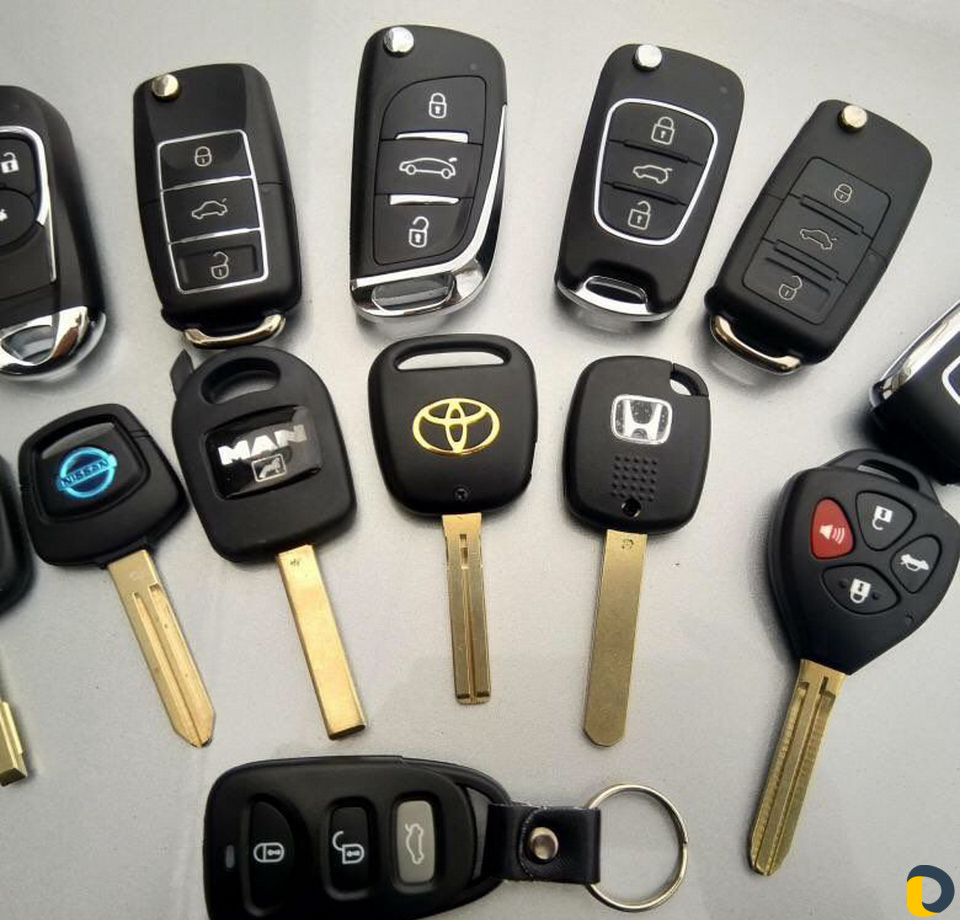Автомобильные ключи