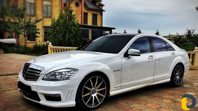 Автопрокат Мерседес-Бенз 221 на торжество/свадьбу