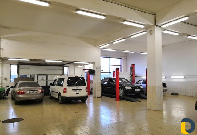 Автосервис-слесарный,кузовной и запчасти в наличии