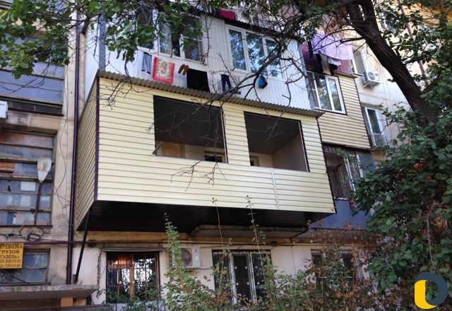 «балкон стройся»