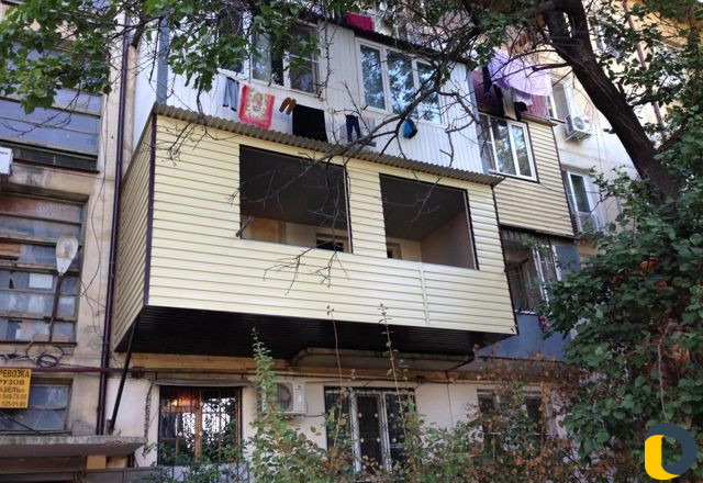 «балкон стройся»
