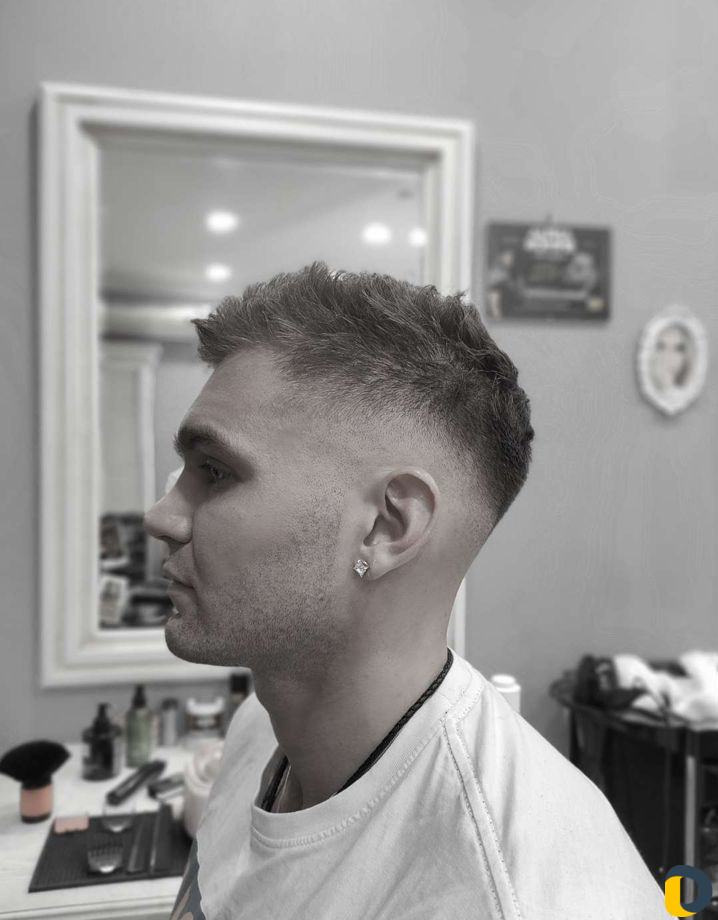 Барбер, мужской парикмахер