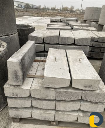 Бетонные кольца, блоки, бордюры и плиты