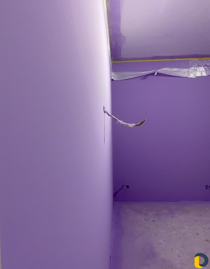 Безвоздушная покраска стен и потолков