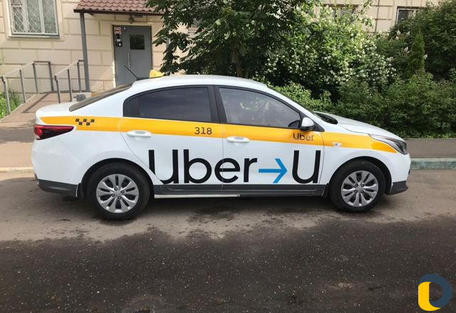 Бренд убер. Обклейка авто. Яндекс