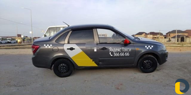 Брендирование авто убер яндекс