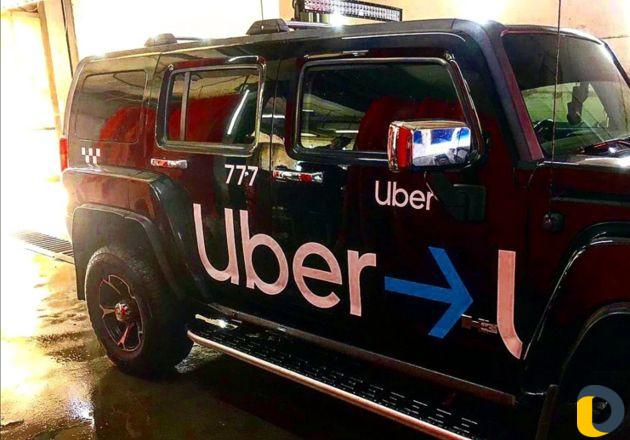 Брендирование машины Uber