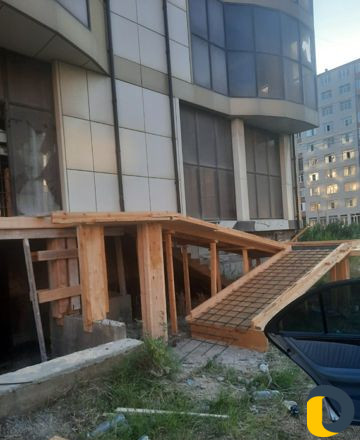 Бригада строителей