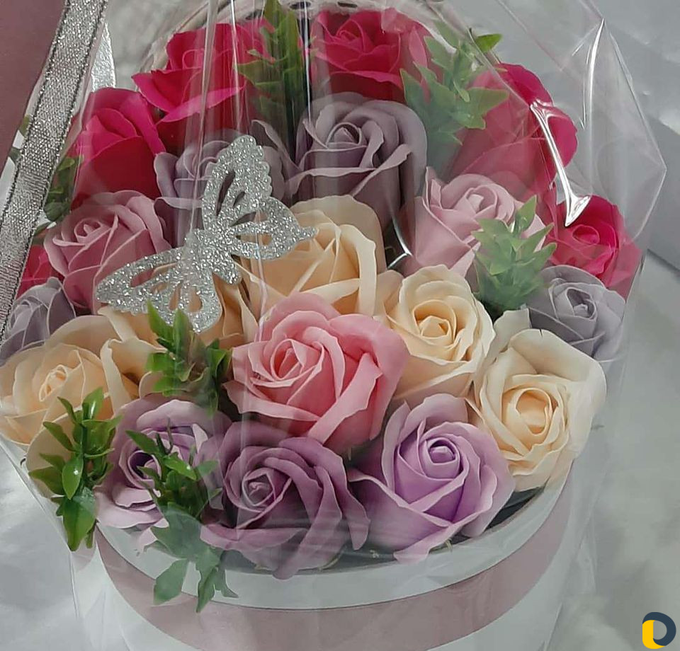 Букеты из мыльных роз