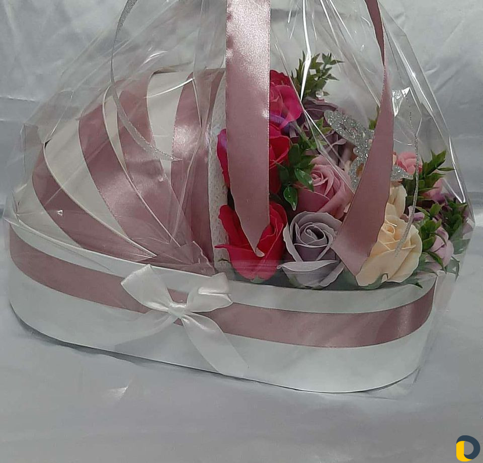 Букеты из мыльных роз