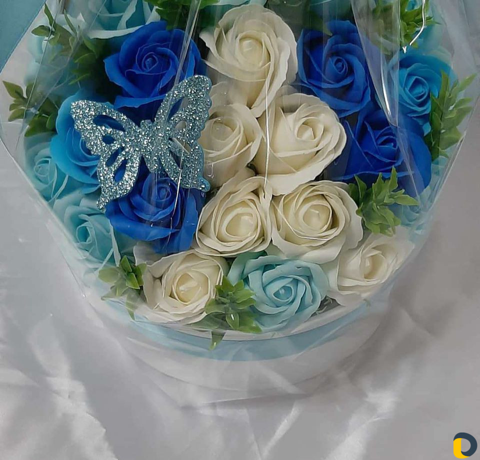 Букеты из мыльных роз