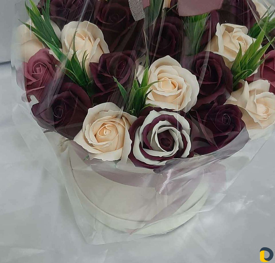 Букеты из мыльных роз
